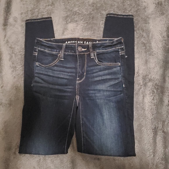 American Eagle Jeggings | Next Level Stretch | Size 4 (US) | Dark Wash Denim - Picture 2 of 5